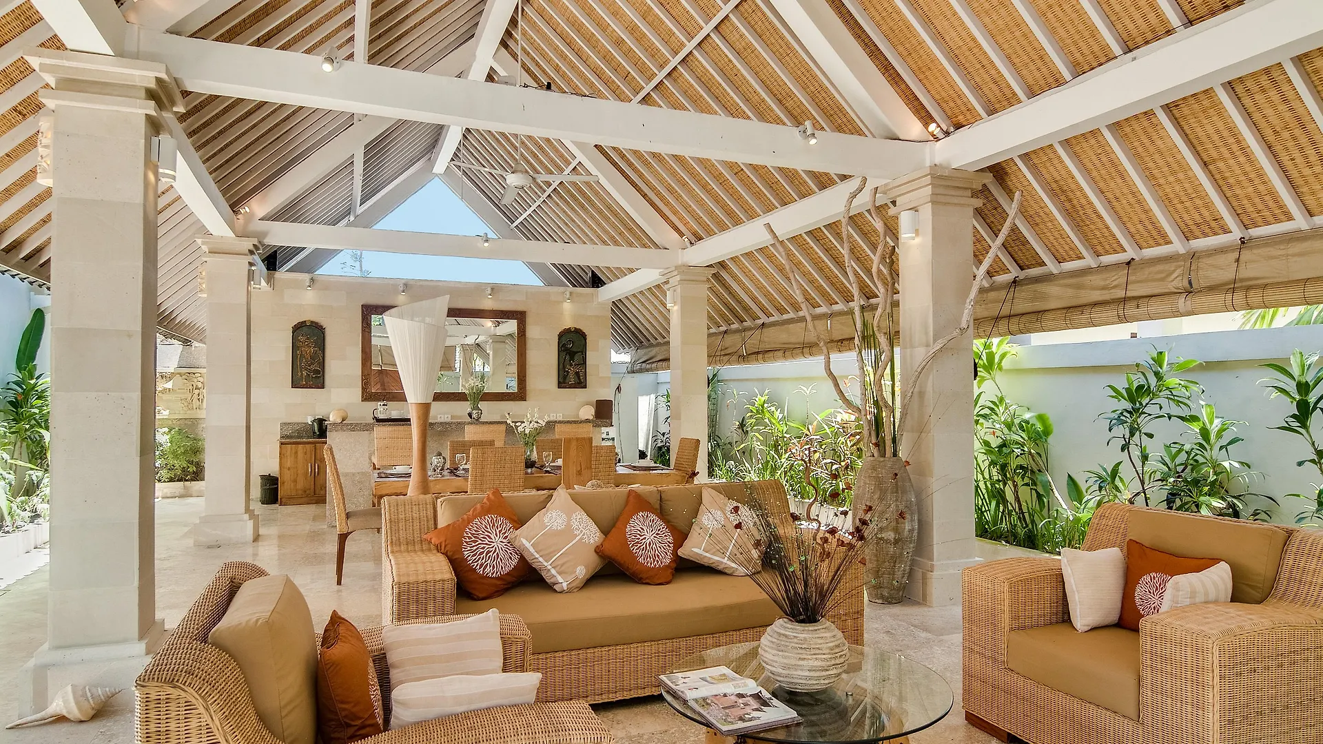 Bali Holiday Villas - La Playa Seminyak  Indonesia